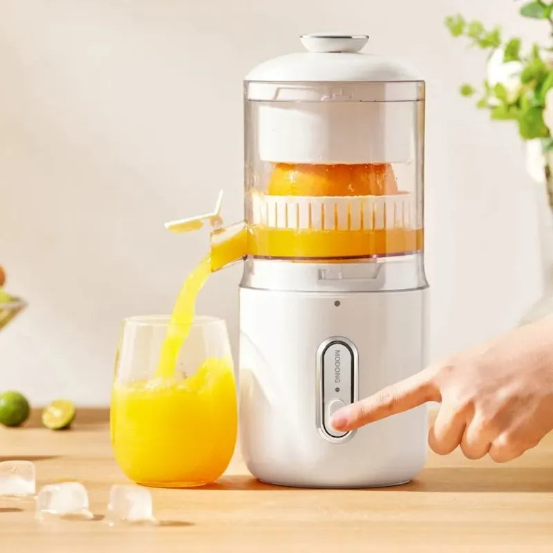 Multifunctional Wireless Electric Mini Fruit Juicer