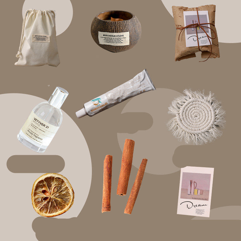 Coconut Jar Scented Candle Gift Box For Valentine's Day